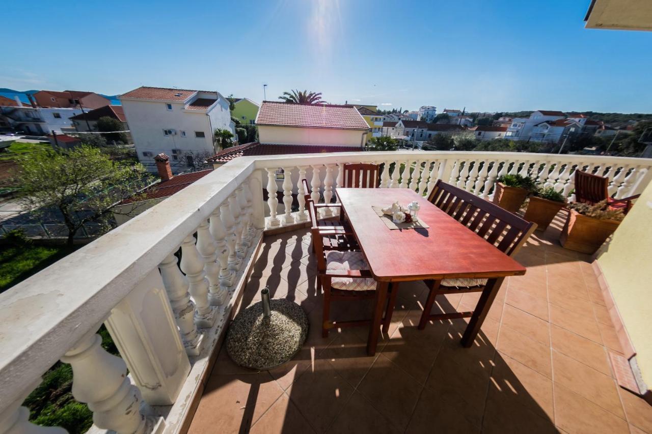 Apartment Captain's House Pakostane